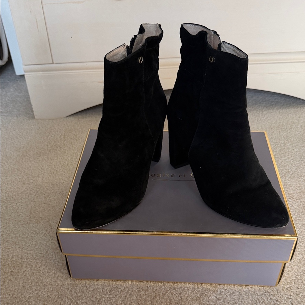 Louise et Cie Black Ankle Boots